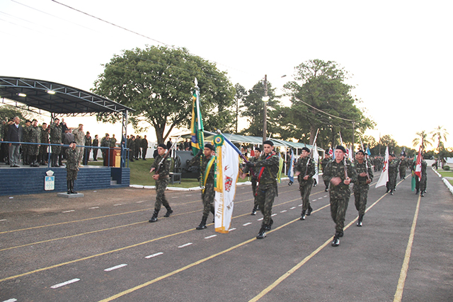 06 Desfile da Bandeira Nacional e sua Guarda