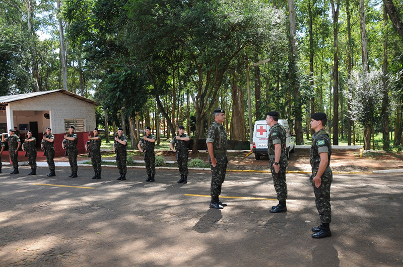 017  visita de inspeção do cmt da 1 bda c mec 01