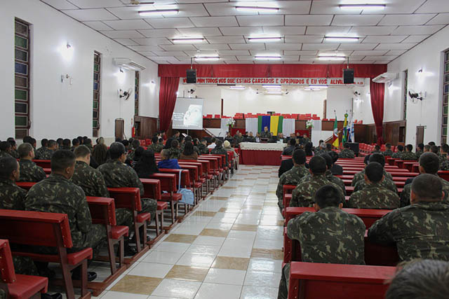 05 Pascoa Militares Evangelicos