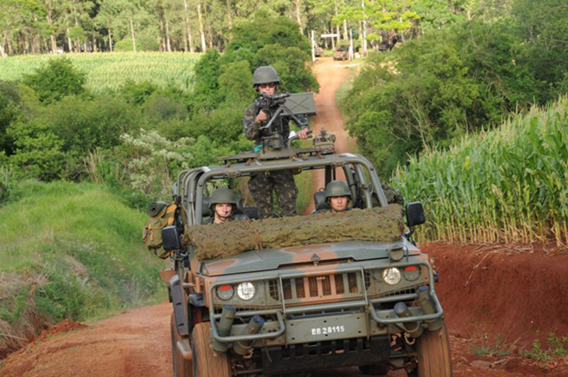 063 19º rc mec participa da operação furacão 03