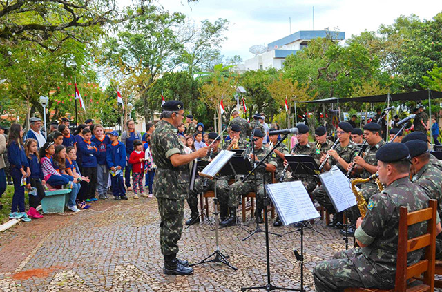 08 Retreta Cultural da Fanfarra 1BdaCMec