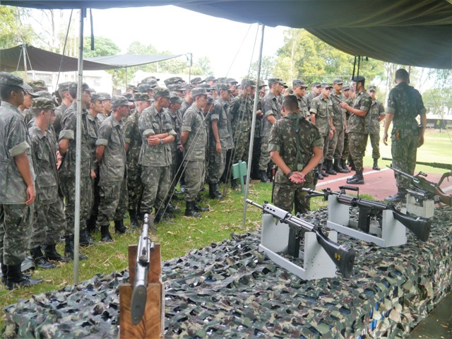 Instr Armamento, Munição e Tiro   2ª Bia AAAe (6)