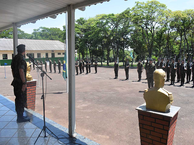 Formatura Dia Bandeira 1