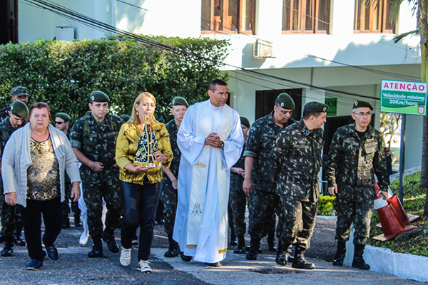 Nossa Senhora Peregrina (6)