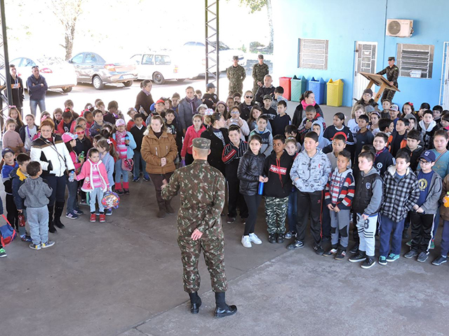 VISITA DE ESCOLA AFILHADA